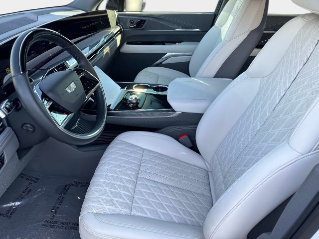 Certified 2026 Cadillac Escalade IQL Sport 1 w/ LPO, Floor Liner Package AWD/4WD image 20