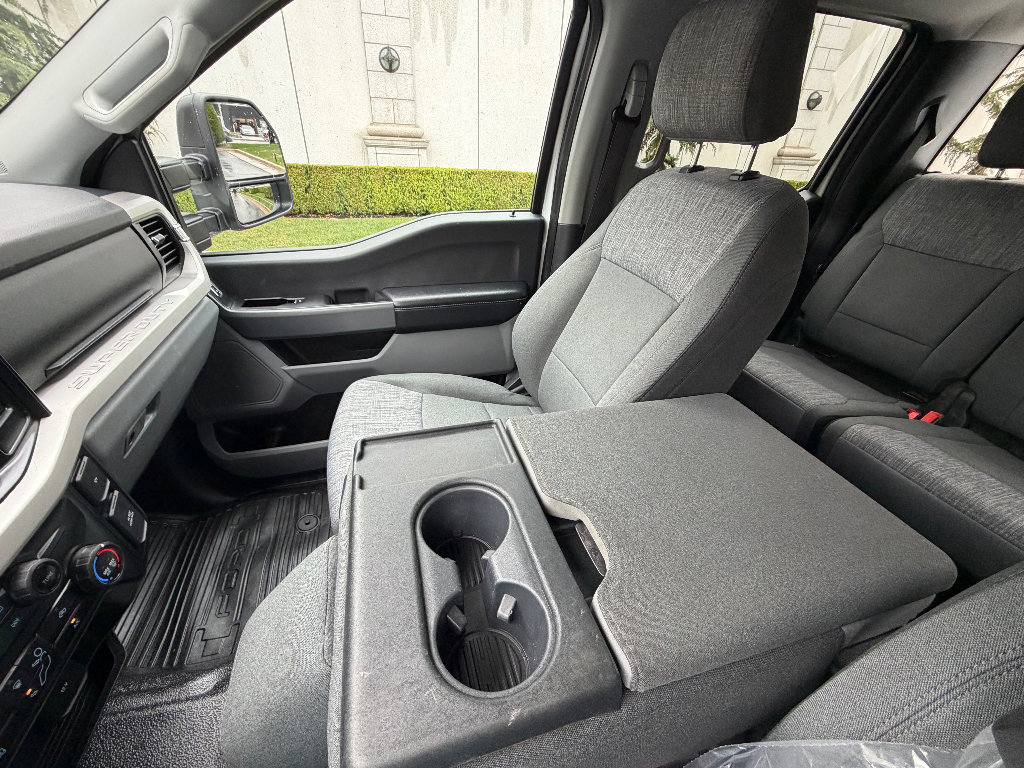 Used 2023 Ford F350 XLT w/ FX4 Off-Road Package image 21