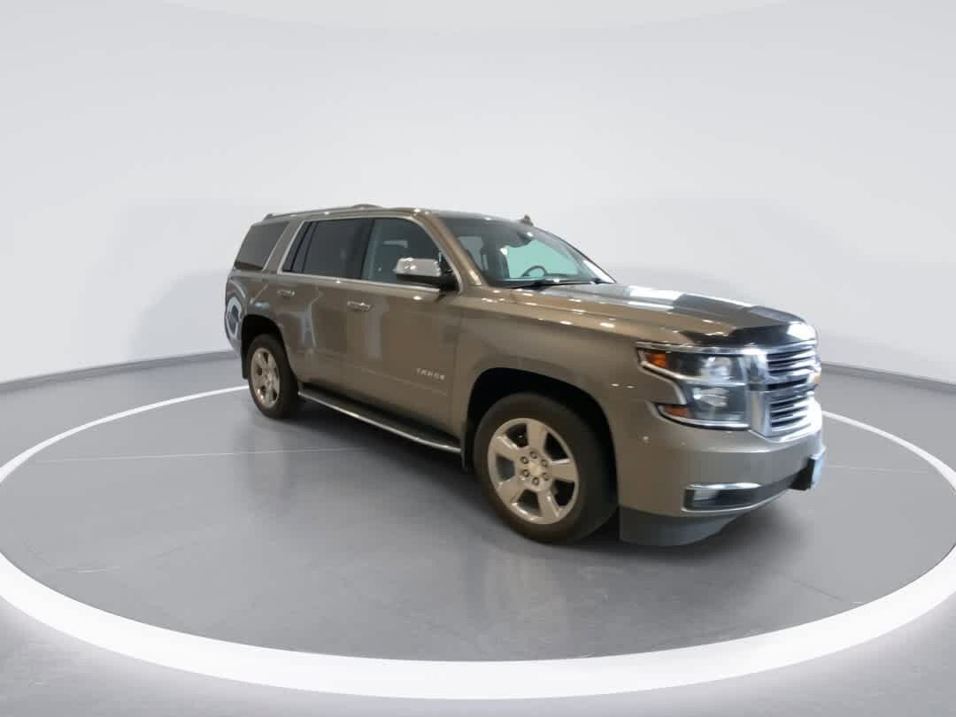 Used 2019 Chevrolet Tahoe Premier w/ Max Trailering Package AWD/4WD image 2