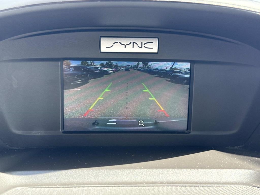 Used 2018 Ford Escape SE image 24