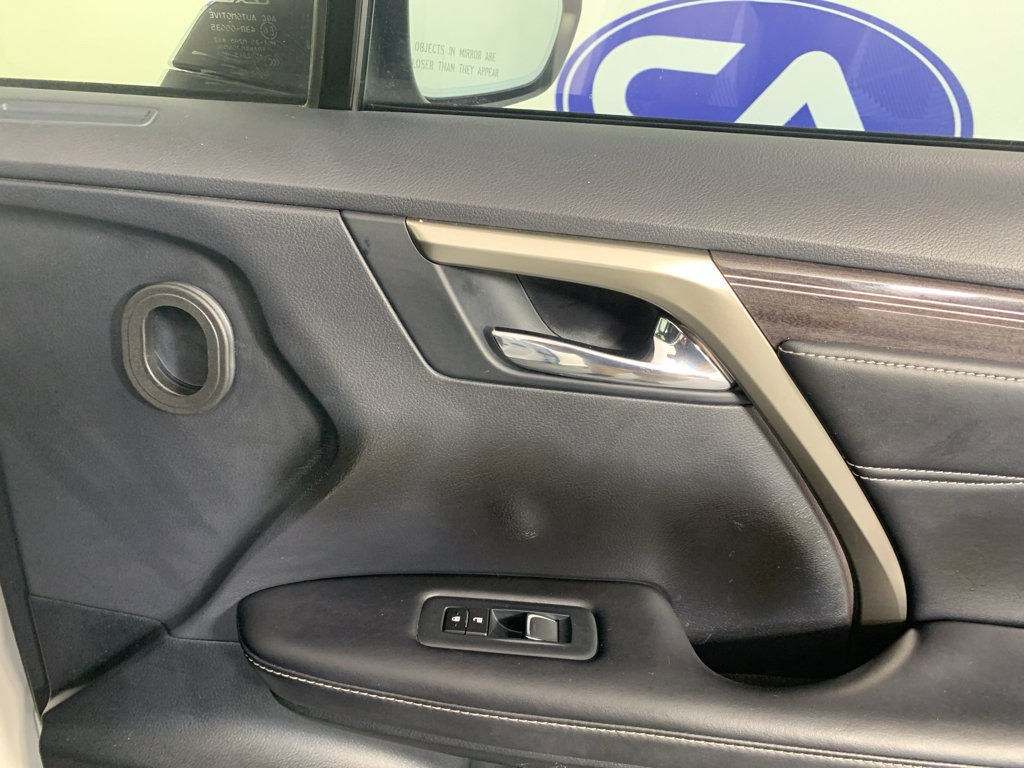 Used 2021 Lexus RX 350L Luxury w/ Accessory Package image 40