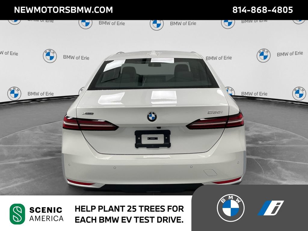 New 2027 BMW 530i xDrive AWD/4WD image 3