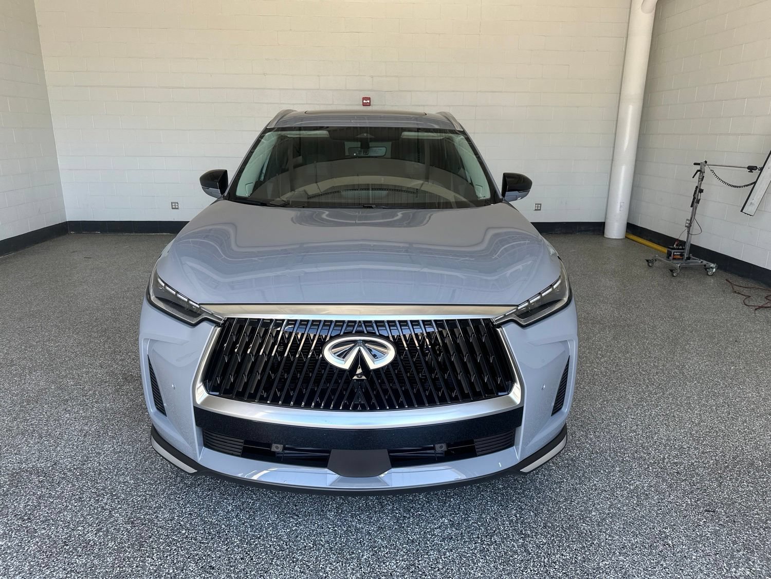 New 2027 INFINITI QX60 Luxe w/ Cargo Package AWD/4WD image 5