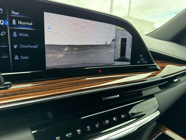 Used 2023 Cadillac Escalade ESV Premium Luxury AWD/4WD image 19