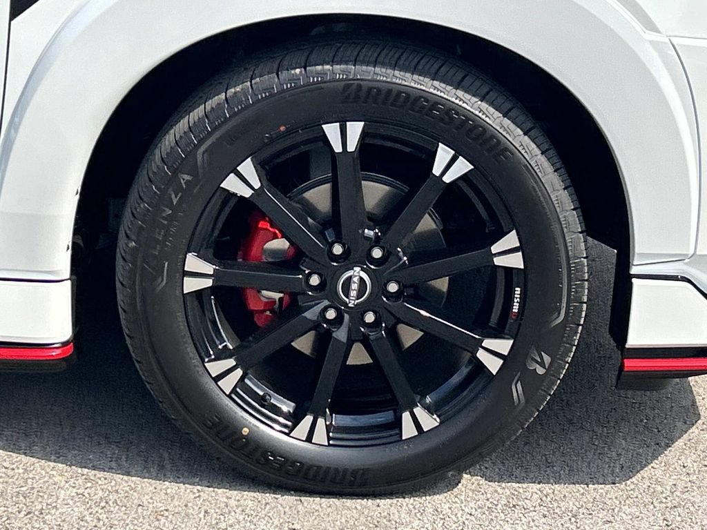New 2026 Nissan Armada NISMO AWD/4WD image 9