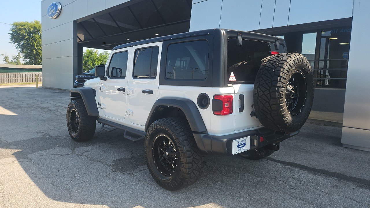 Used 2022 Jeep Wrangler Unlimited Sport AWD/4WD image 3