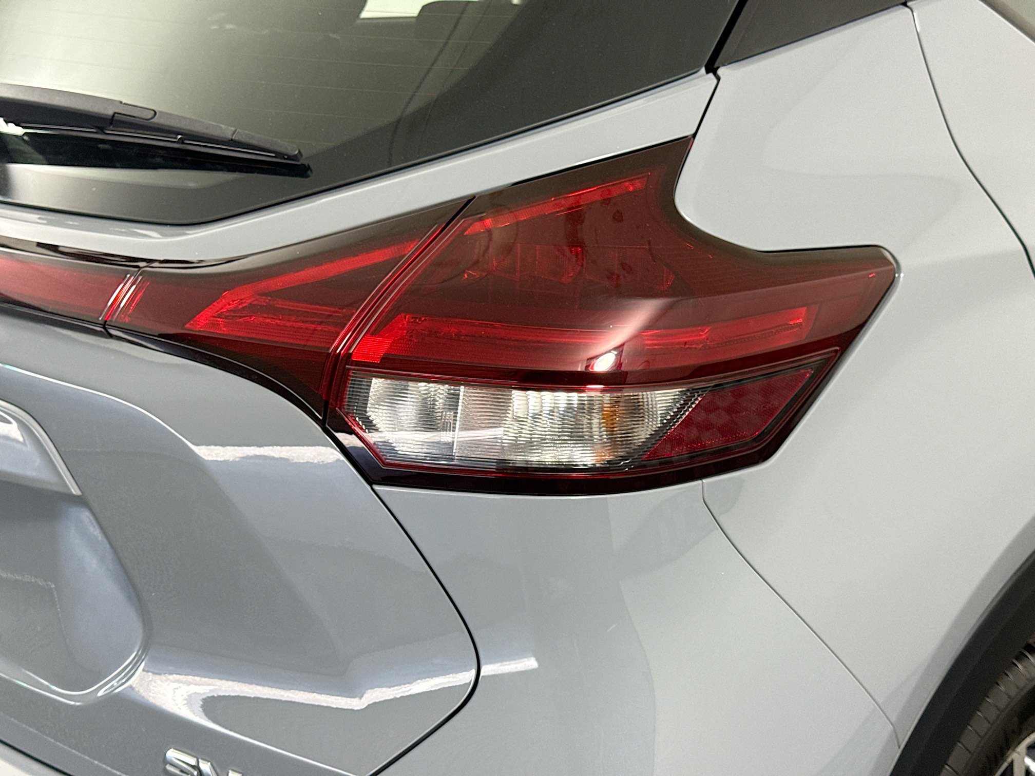 Used 2021 Nissan Kicks SV image 34