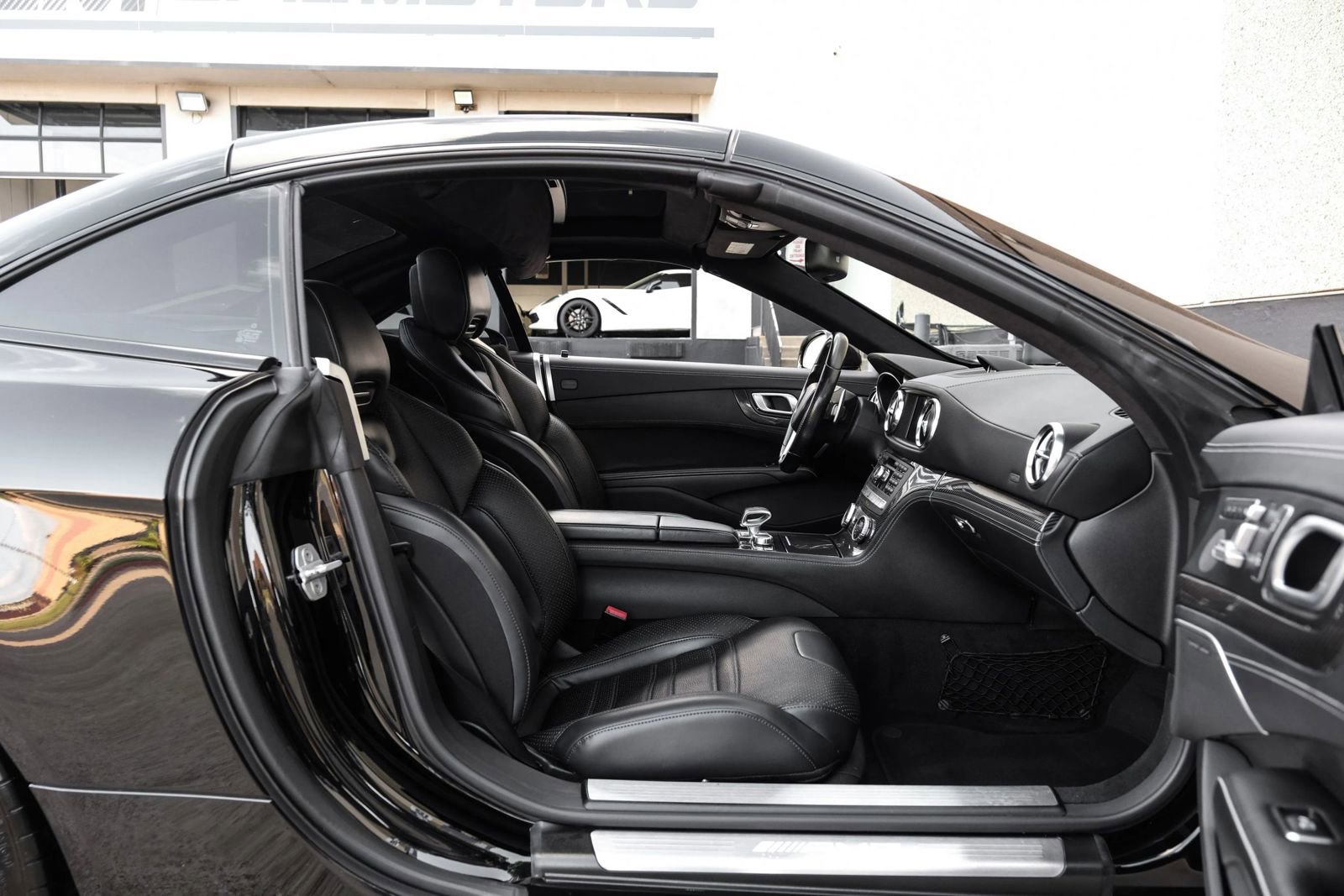 Used 2013 Mercedes-Benz SL 63 AMG image 36