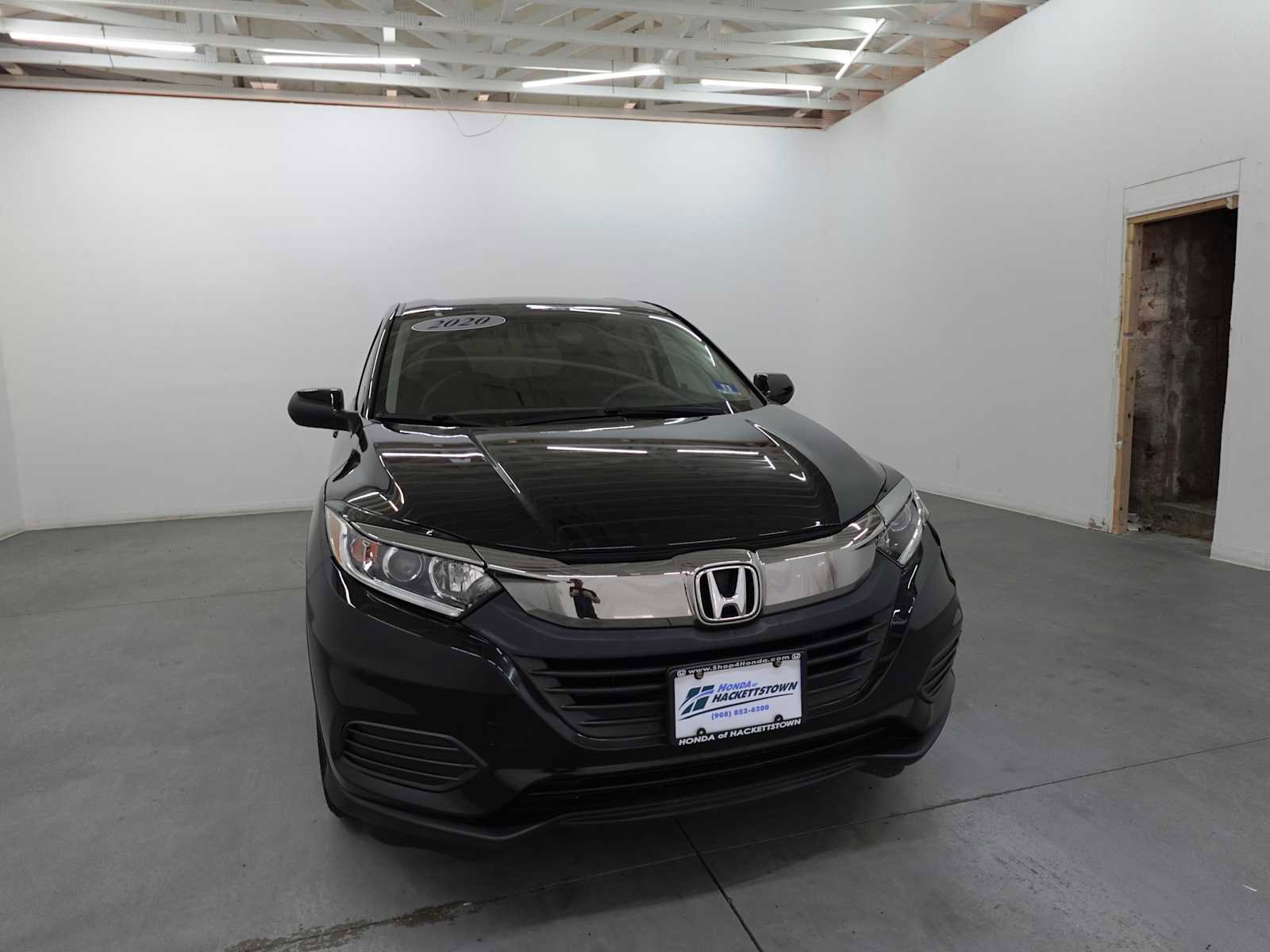 Certified 2020 Honda HR-V LX image 3