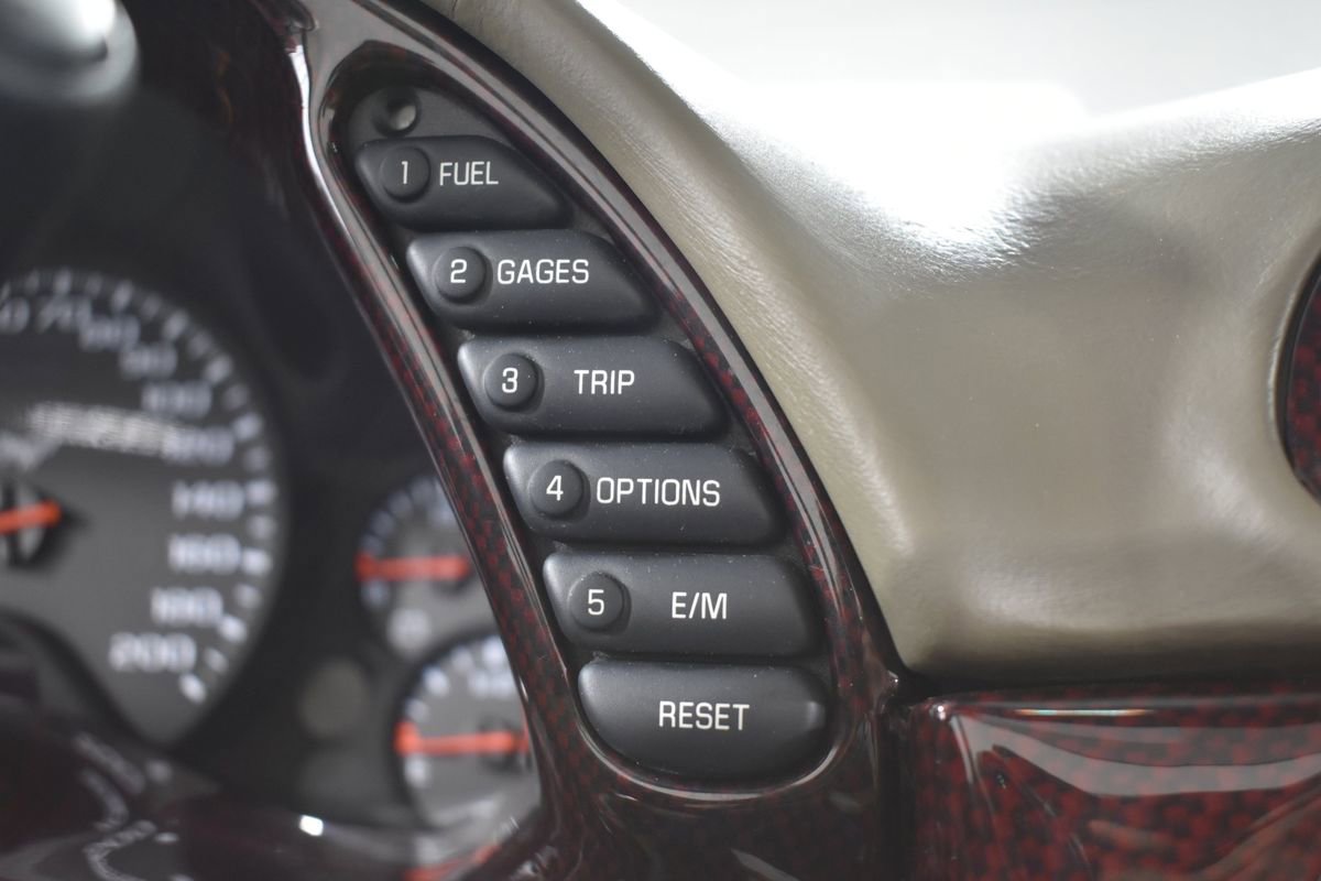 Used 2003 Chevrolet Corvette Convertible w/ Preferred Equipment Group1 image 18