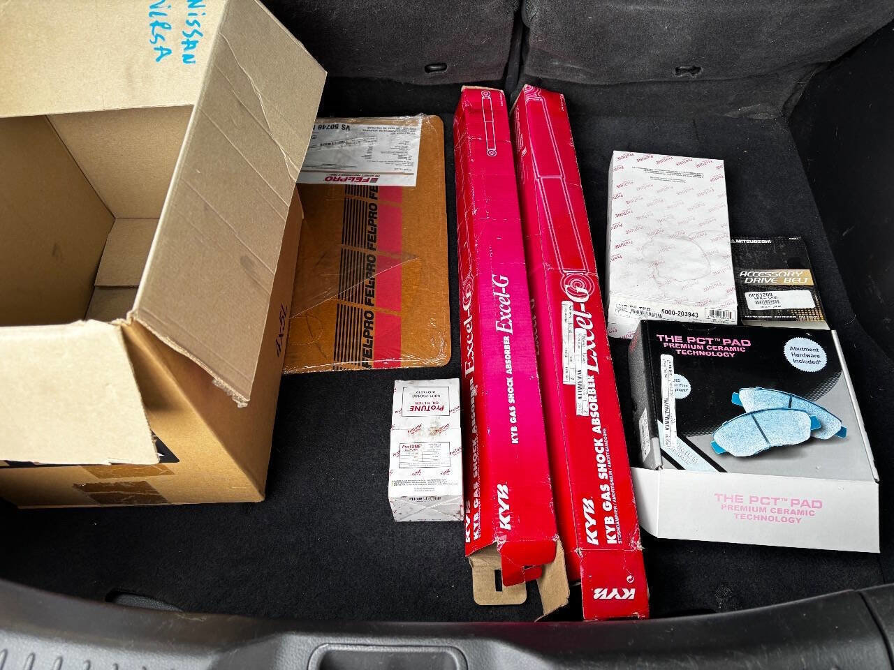 Used 2012 Nissan Versa 1.8 S w/ Plus Pkg image 9