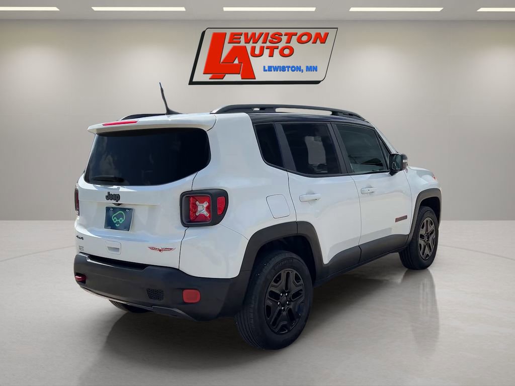 Used 2018 Jeep Renegade Trailhawk image 5