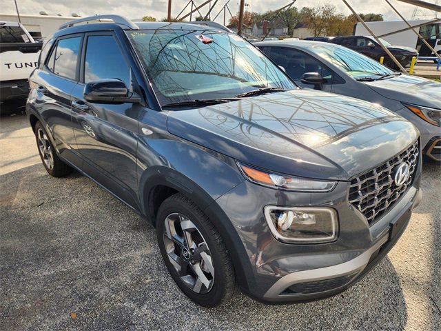Used 2025 Hyundai Venue Limited