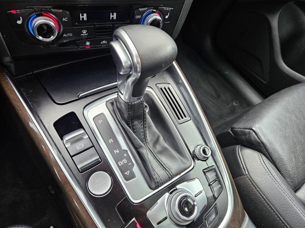 Used 2014 Audi Q5 3.0T Premium Plus AWD/4WD image 32