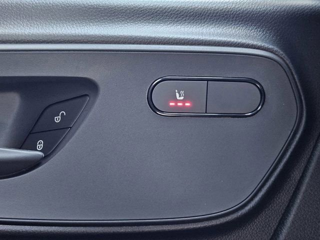 Used 2024 Mercedes-Benz Sprinter 2500 image 26