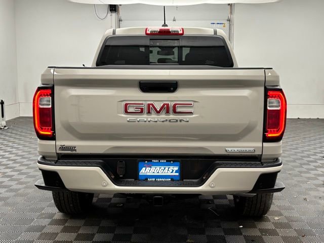 New 2026 GMC Canyon Elevation w/ Convenience Package image 9
