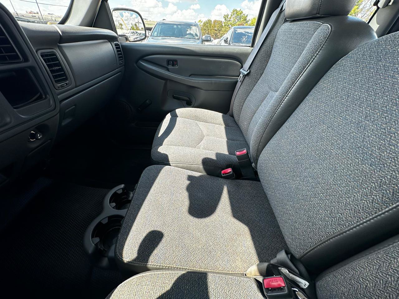 Used 2005 Chevrolet Silverado 1500 W/T RWD image 48