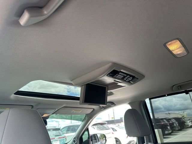 Used 2016 Honda Pilot Touring image 14