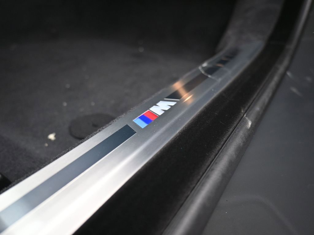 New 2026 BMW 750e xDrive image 20