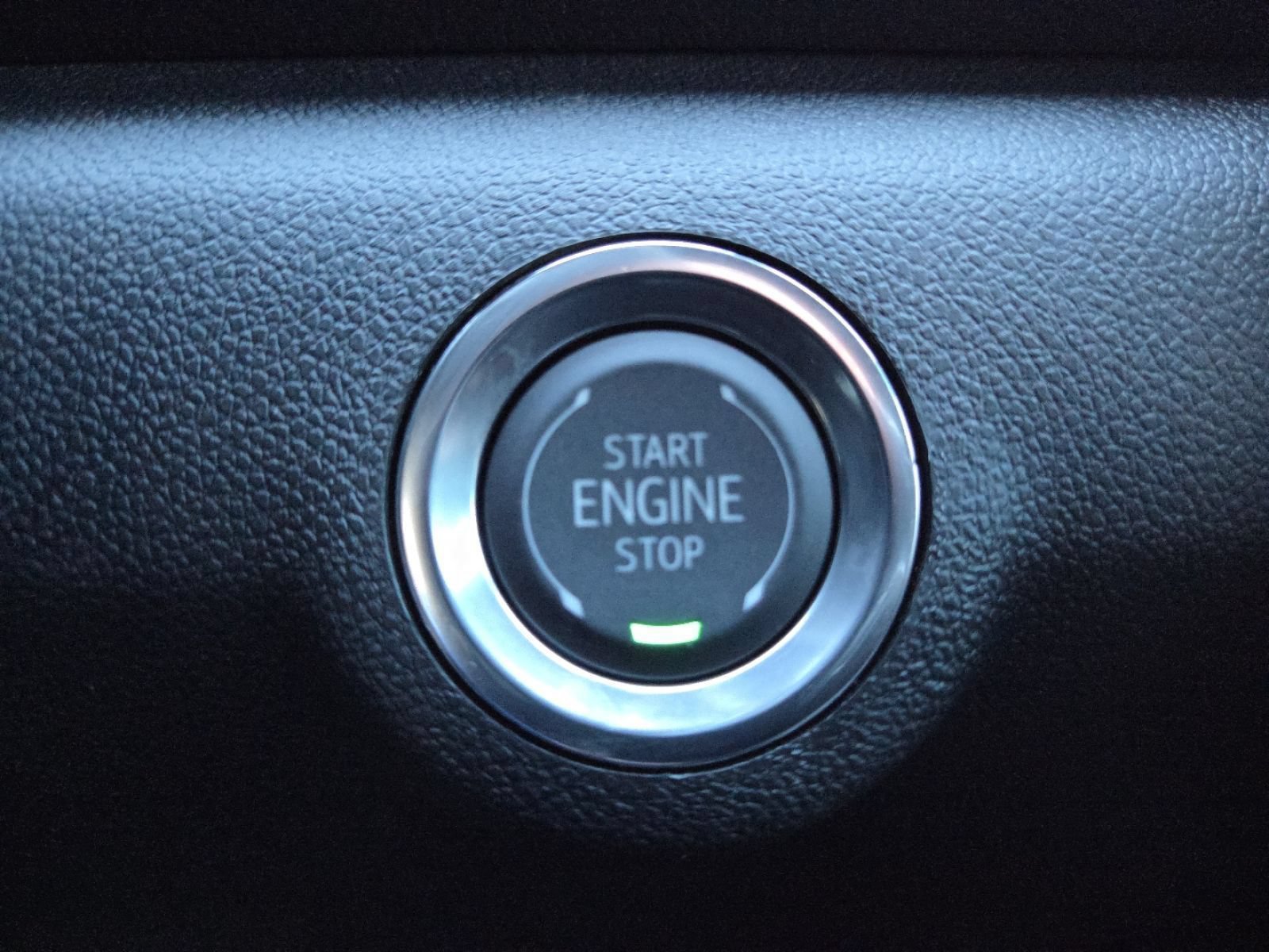 New 2026 GMC Terrain AT4 w/ Convenience Package III AWD/4WD image 9