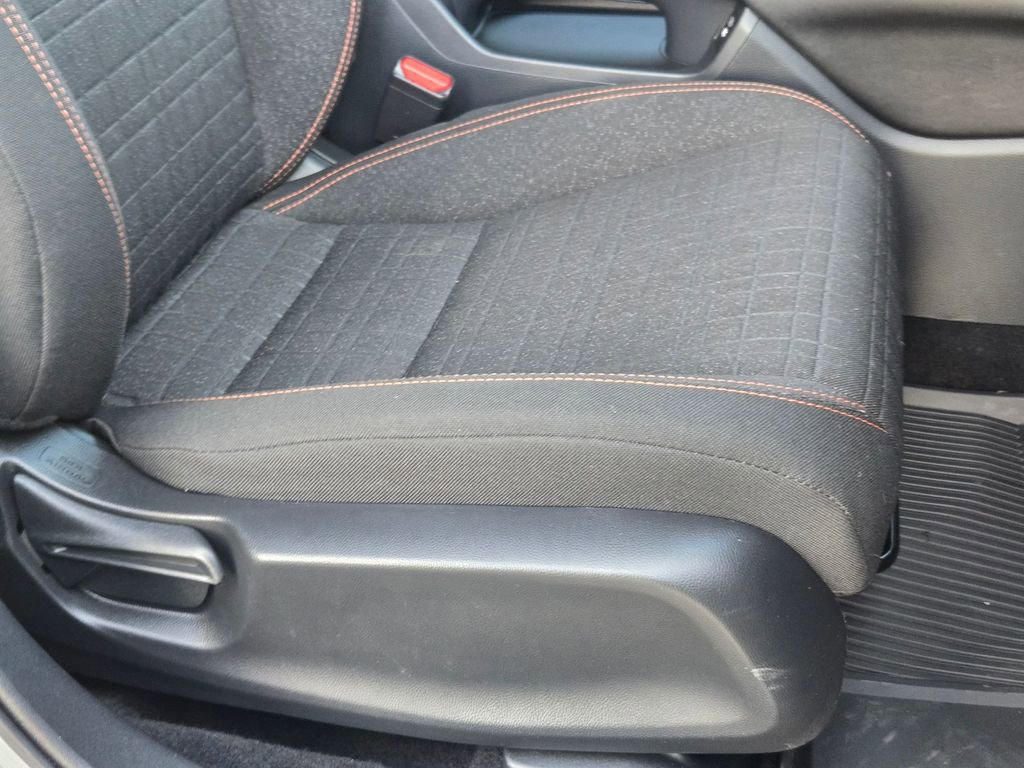 Used 2025 Honda HR-V Sport image 27