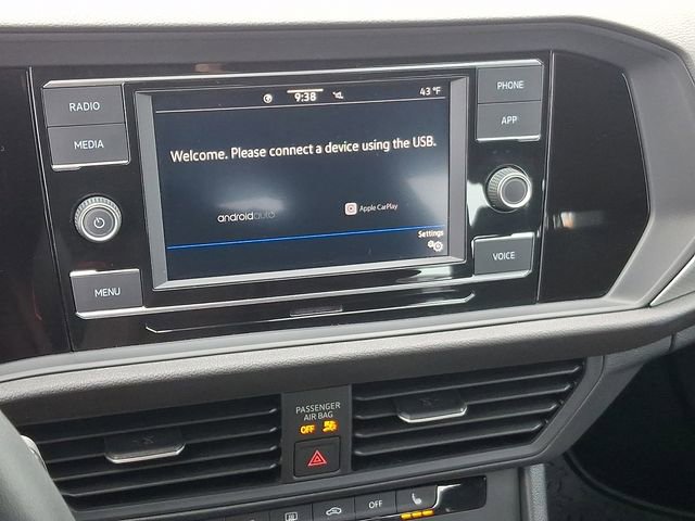 Used 2024 Volkswagen Jetta Sport image 16