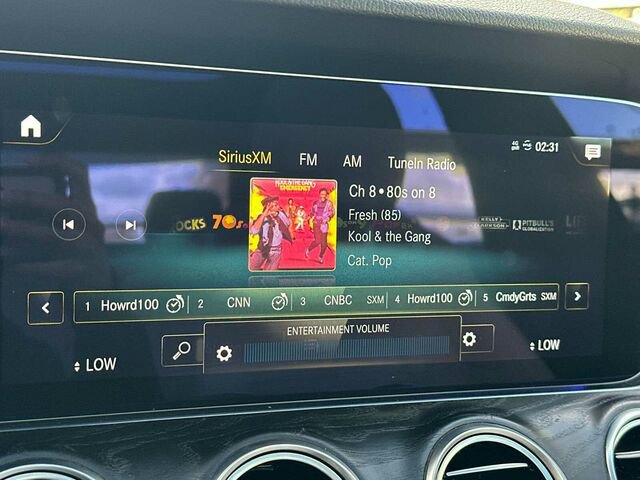 Used 2022 Mercedes-Benz E 350 Sedan image 19