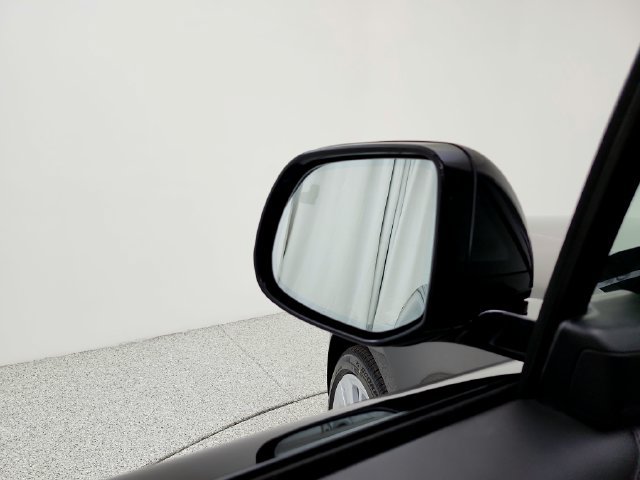 New 2026 Land Rover Range Rover SE AWD/4WD image 23