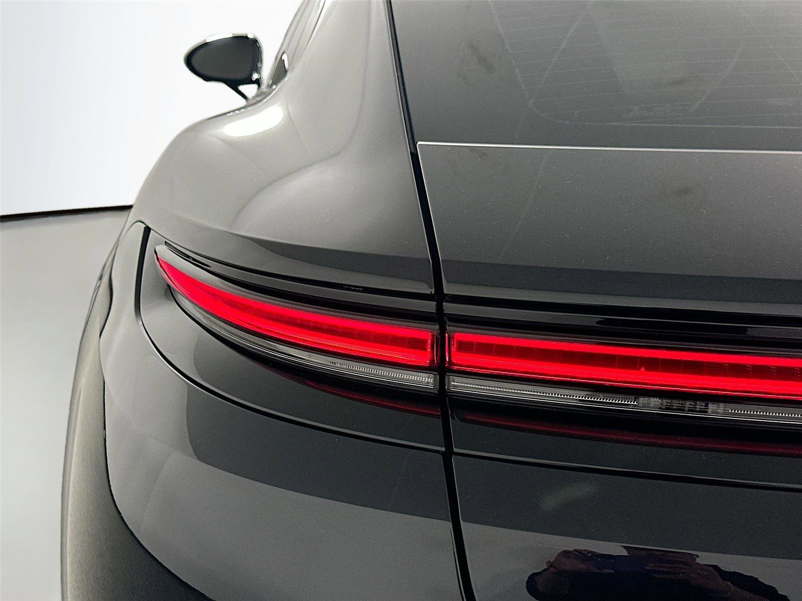 Used 2026 Porsche Panamera 4 AWD/4WD image 16