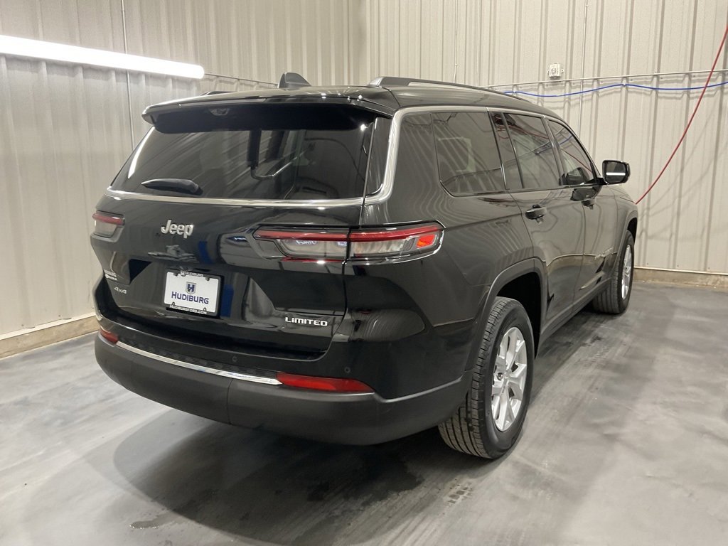 Used 2023 Jeep Grand Cherokee L Limited w/ Luxury Tech Group II image 25