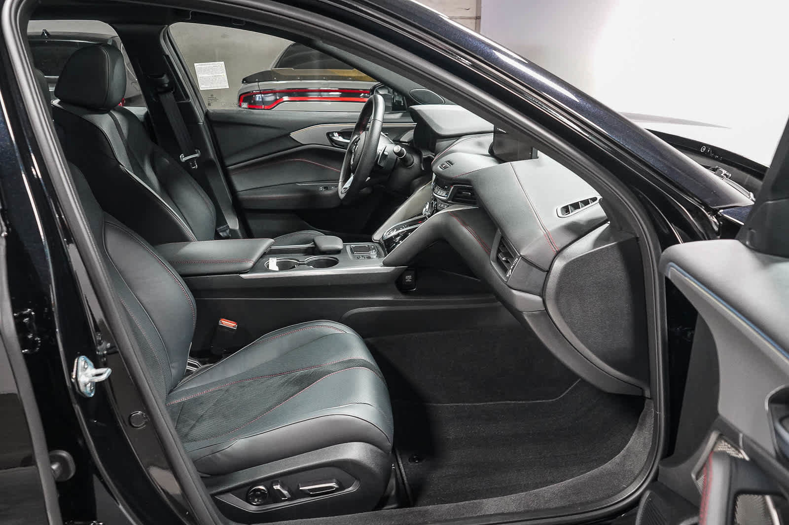 Used 2025 Acura TLX SH-AWD w/ A-SPEC Pkg image 17