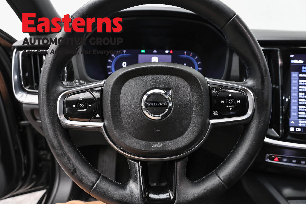 Used 2024 Volvo S60 B5 Plus FWD image 11