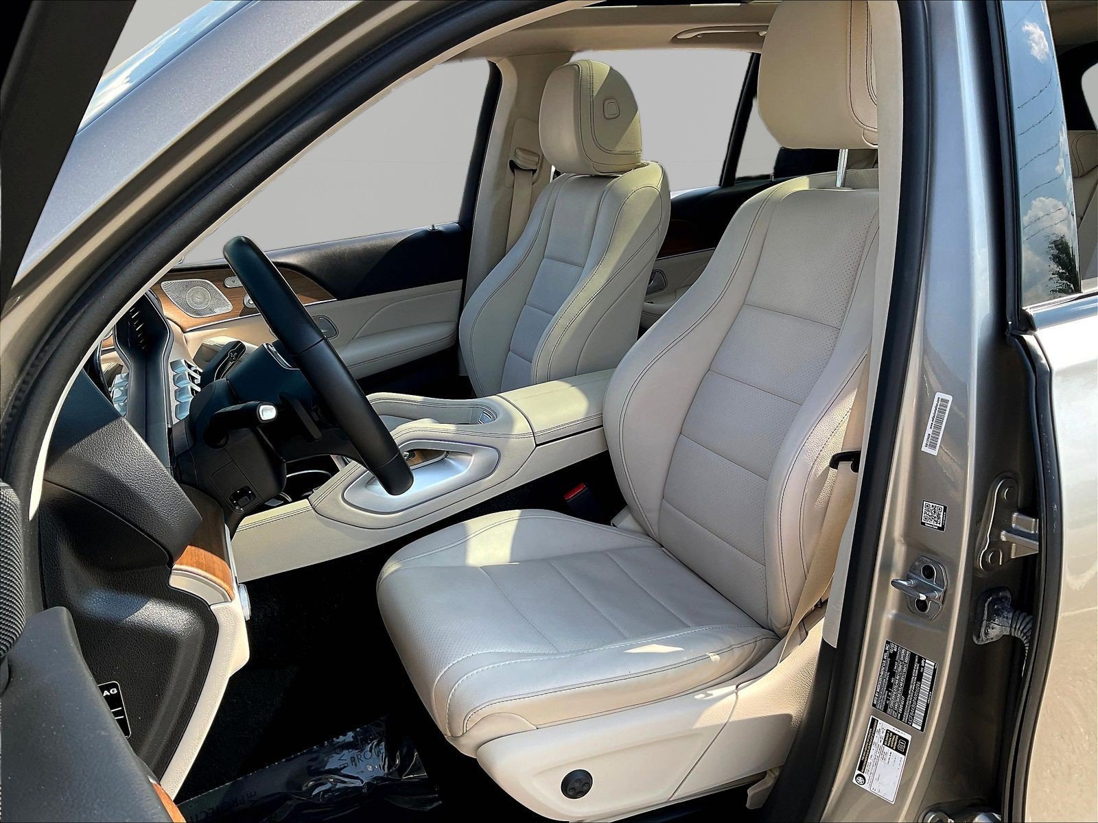 Certified 2023 Mercedes-Benz GLE 350 4MATIC w/ AMG Line Exterior image 21