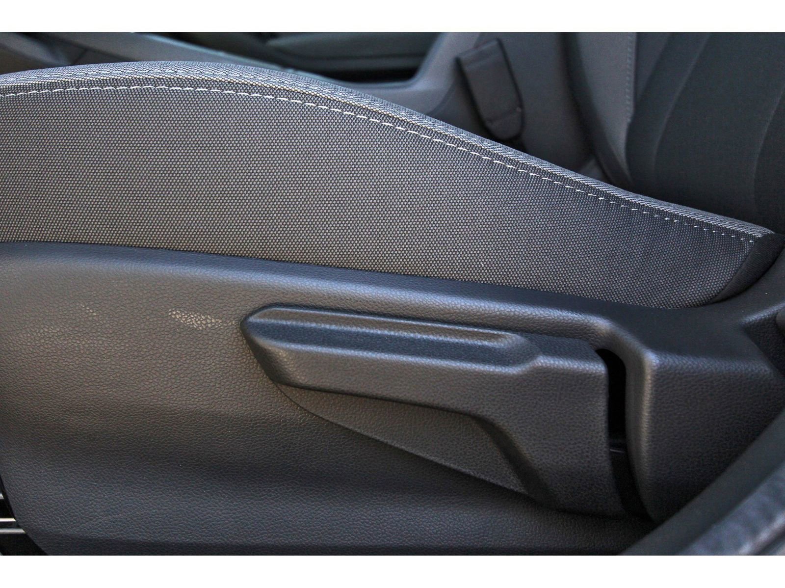 New 2026 Subaru Crosstrek 2.0i Premium image 25