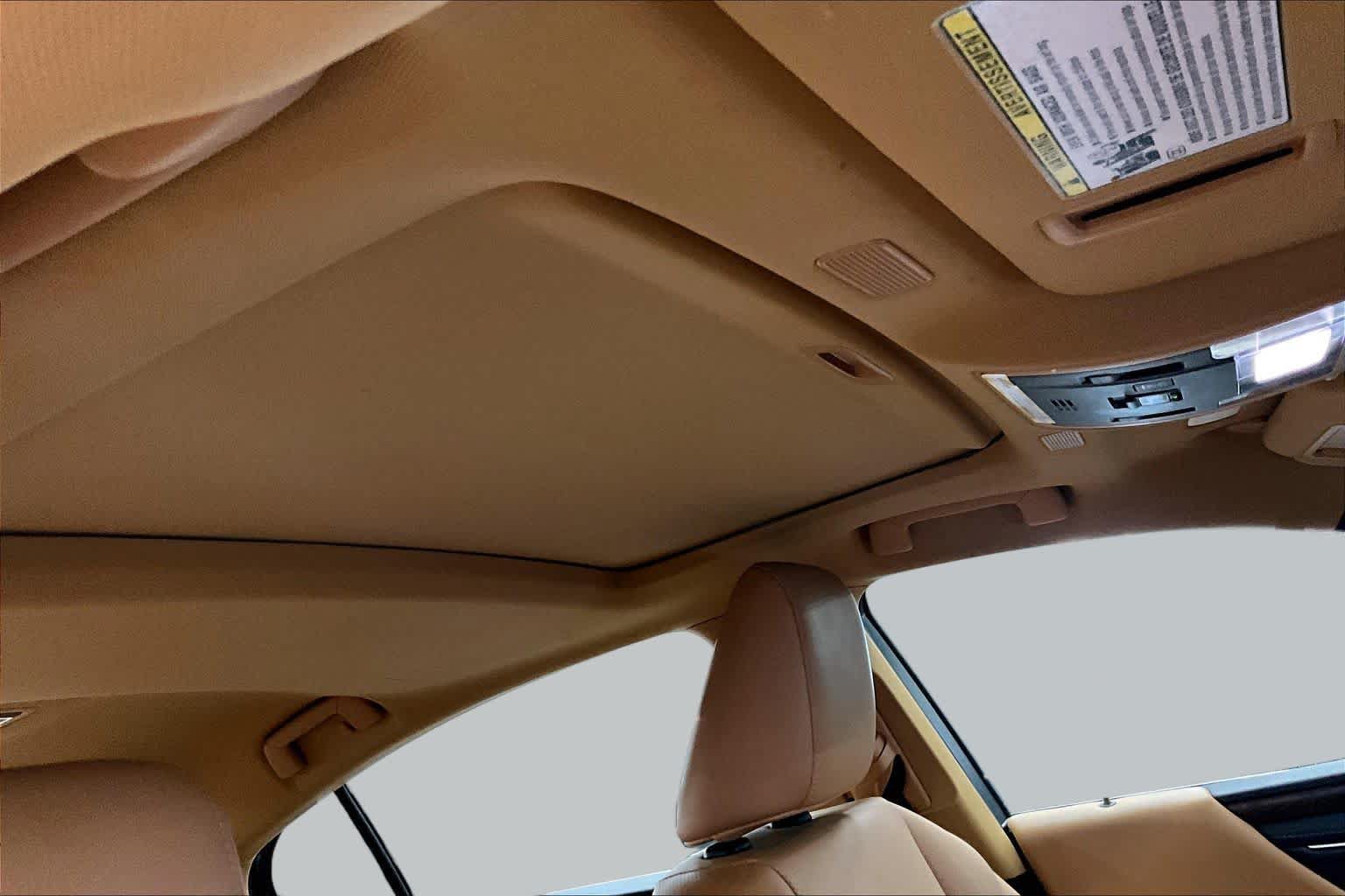 Used 2025 Lexus ES 350 w/ Premium Package FWD image 14