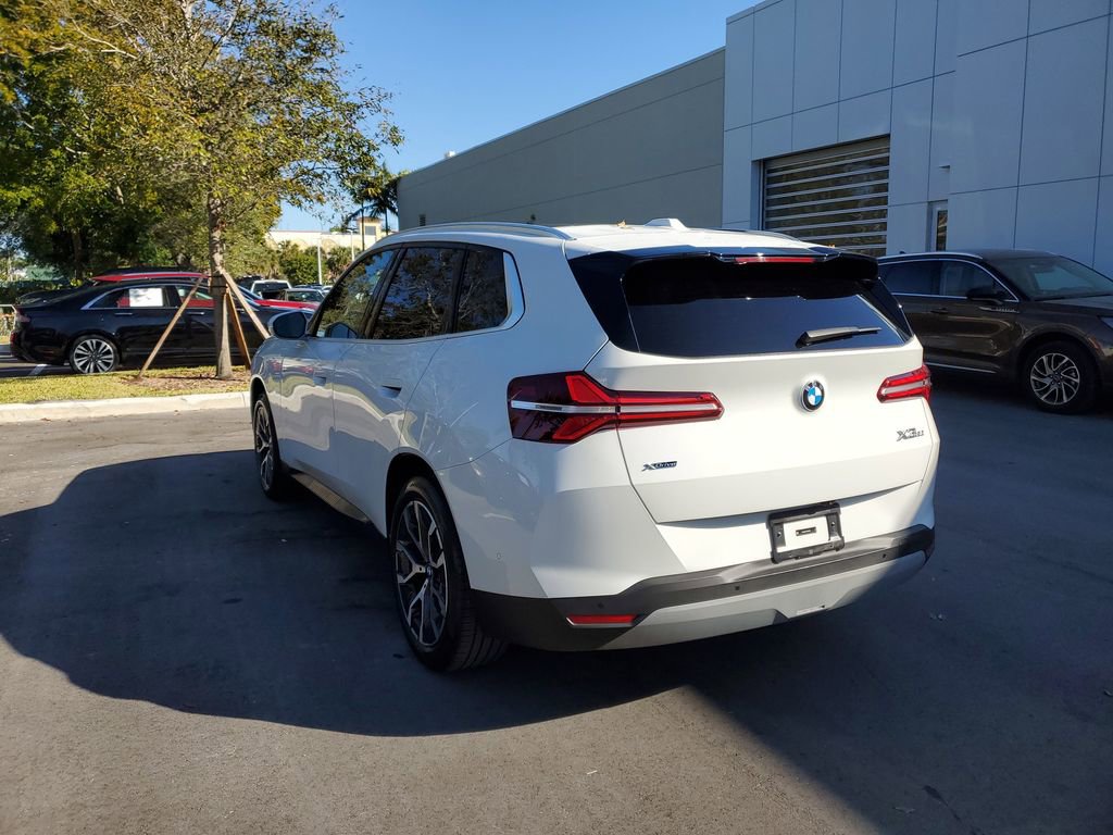 Used 2025 BMW X3 xDrive30i image 3