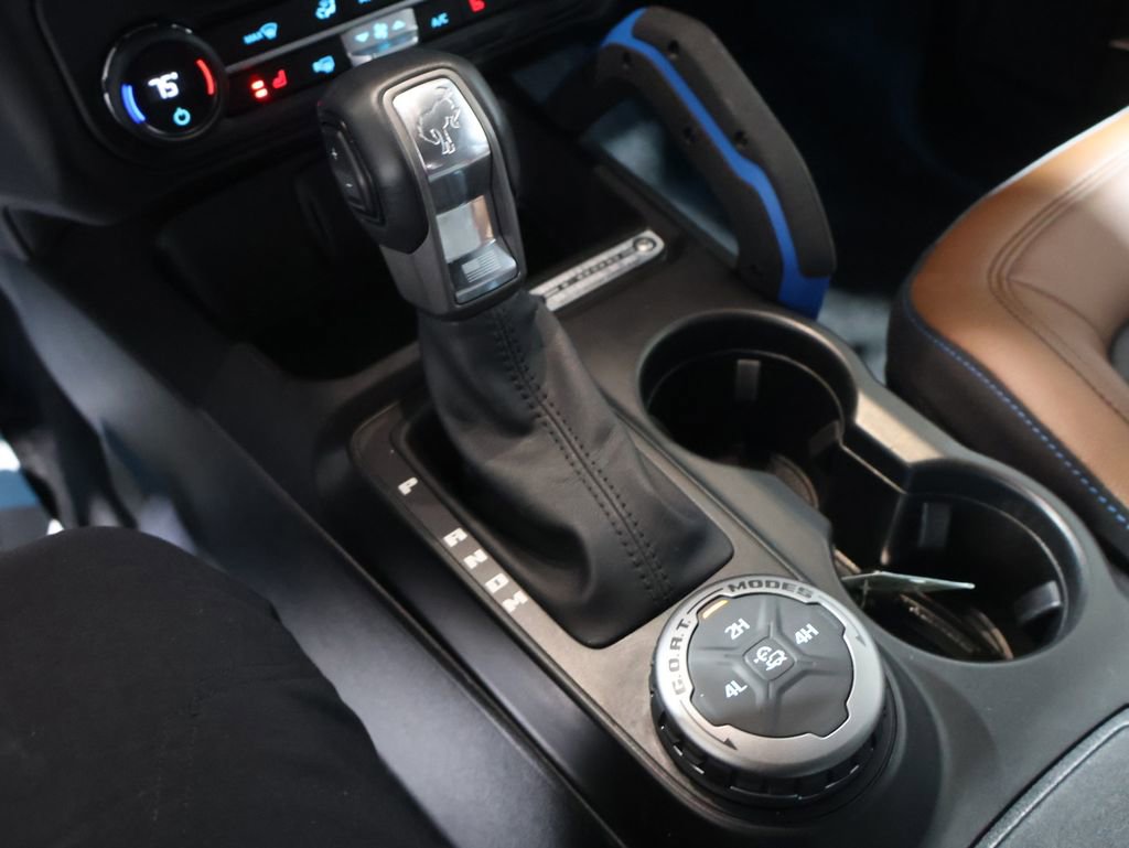 Used 2023 Ford Bronco Outer Banks image 23