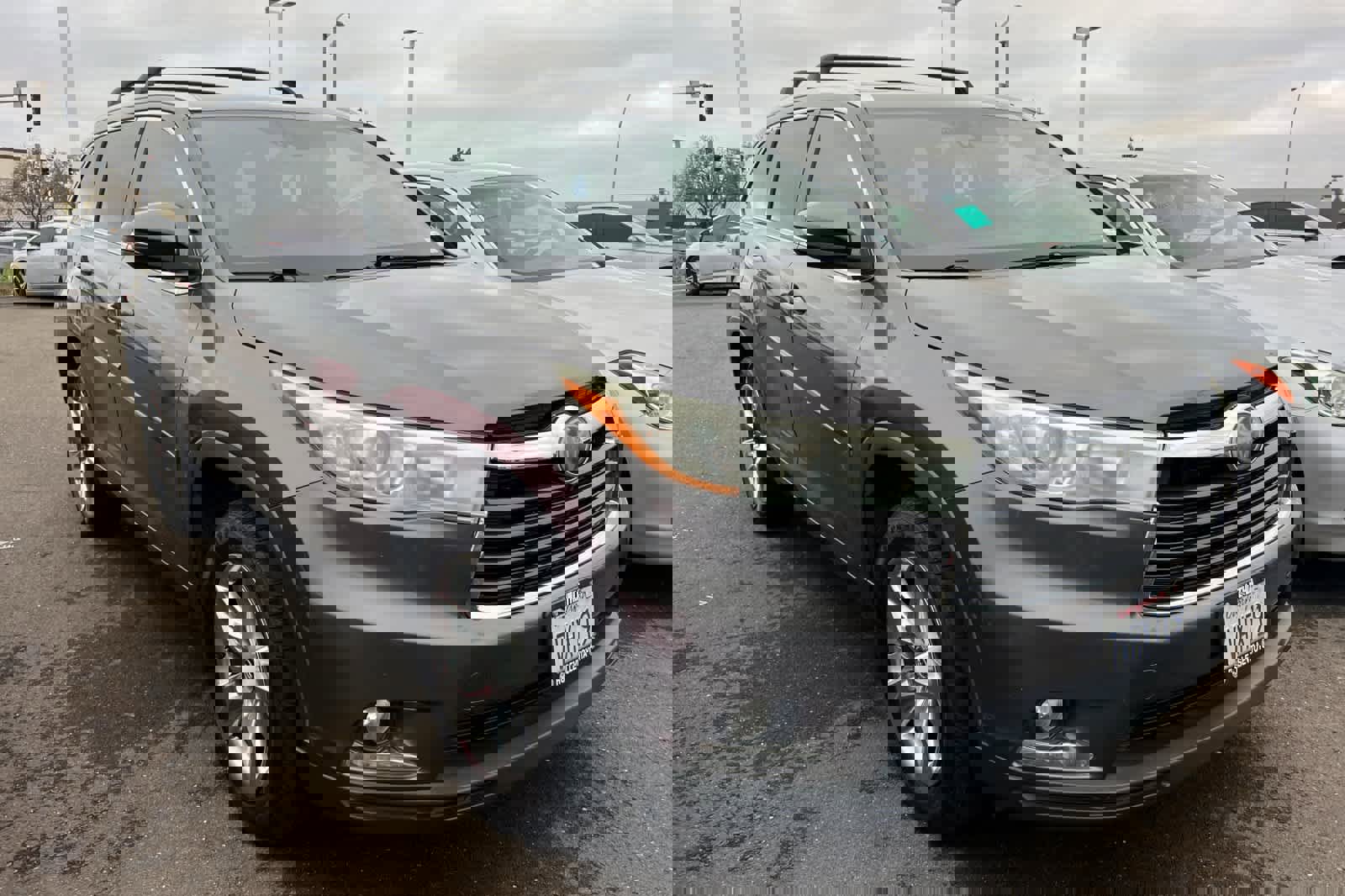 Used 2016 Toyota Highlander Limited image 3