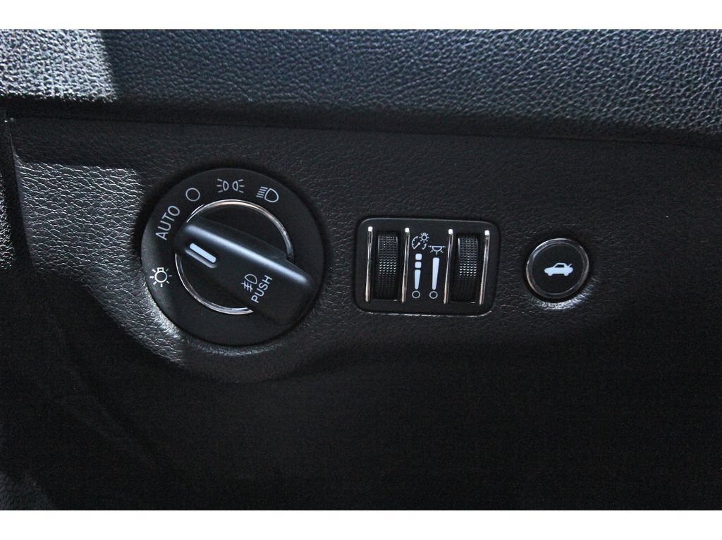 Used 2021 Chrysler 300 S RWD image 18