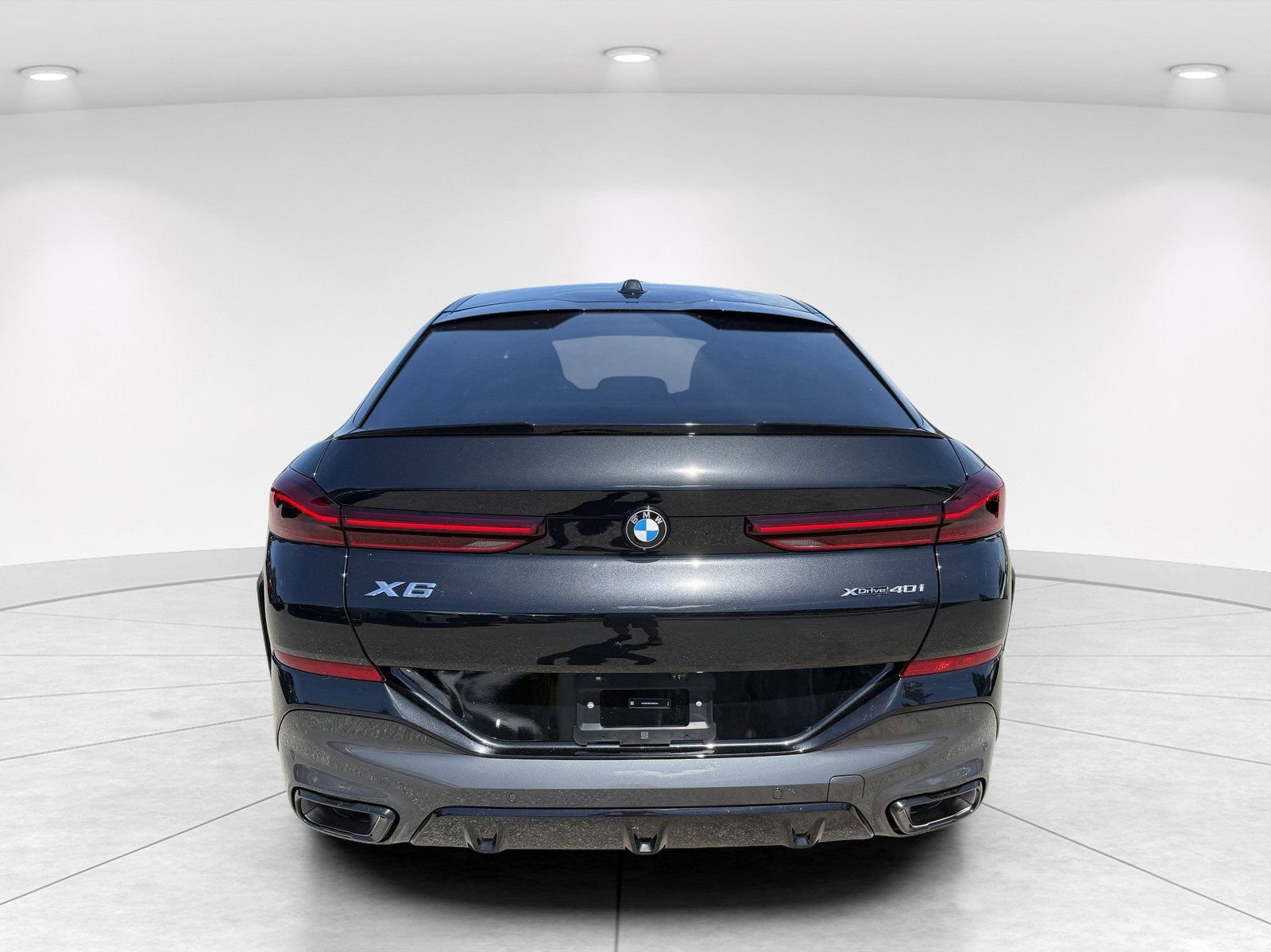 New 2027 BMW X6 xDrive40i w/ Climate Comfort Package AWD/4WD image 5