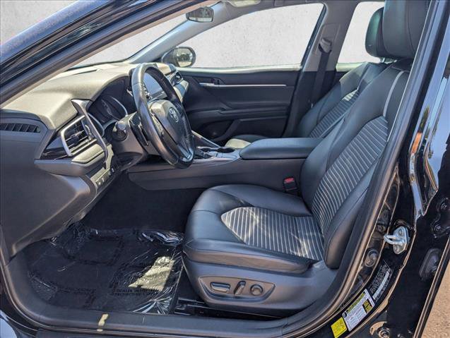 Used 2023 Toyota Camry SE FWD image 13