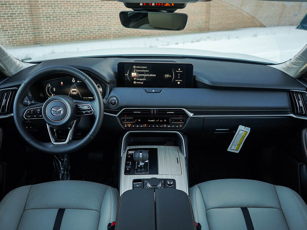 New 2026 MAZDA CX-90 Plug-In Hybrid w/Premium Sport AWD/4WD image 15