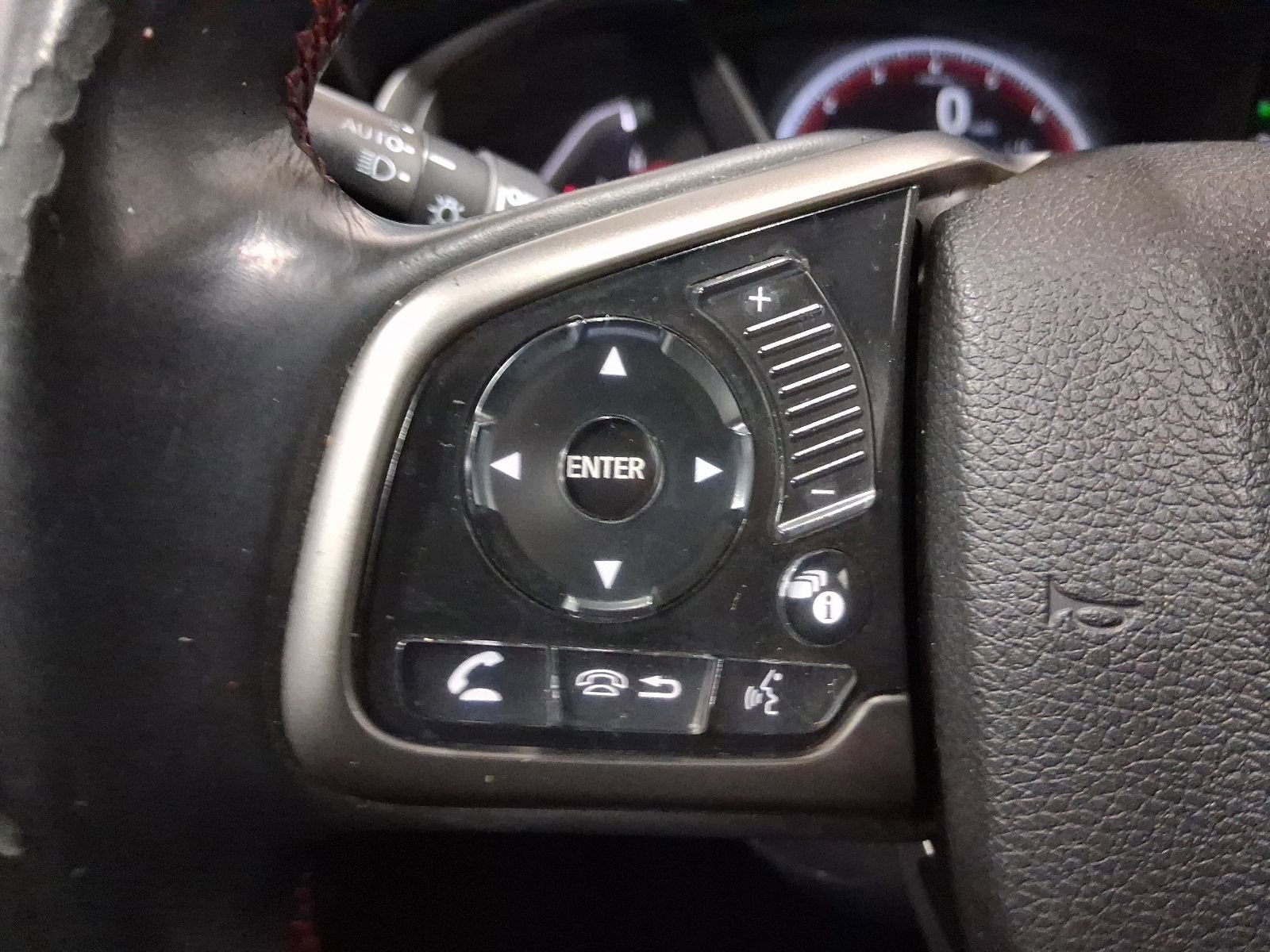 Used 2018 Honda Civic Si image 22