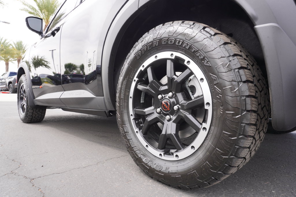 New 2026 Nissan Pathfinder Rock Creek w/ Rock Creek Premium Package AWD/4WD image 6