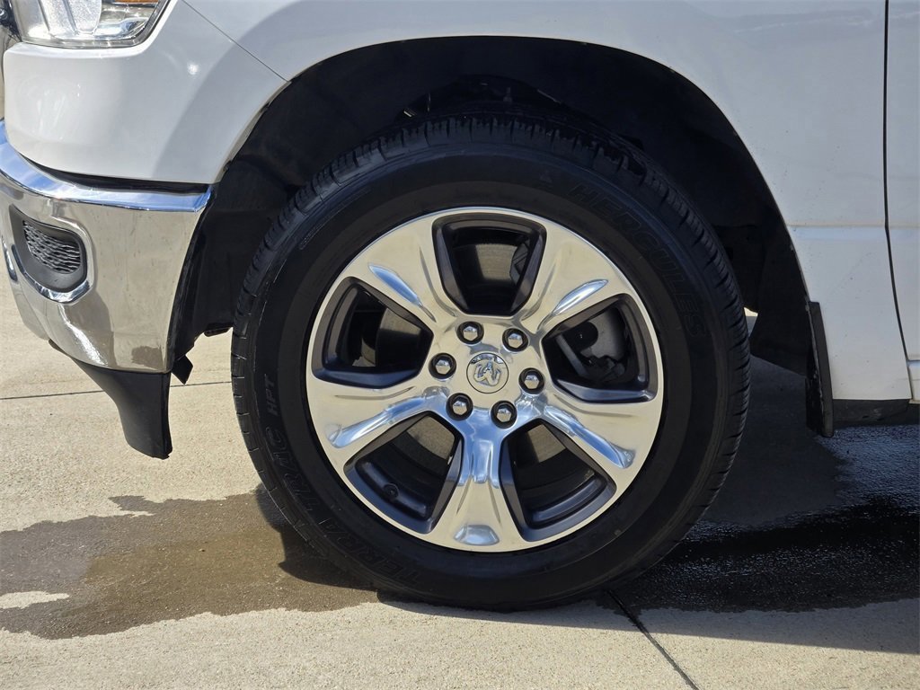 Used 2024 RAM 1500 Laramie image 17