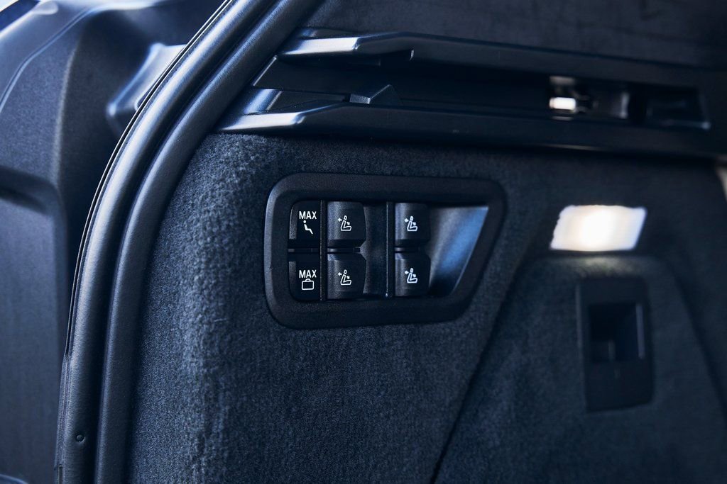 Used 2024 BMW ALPINA XB7 image 19