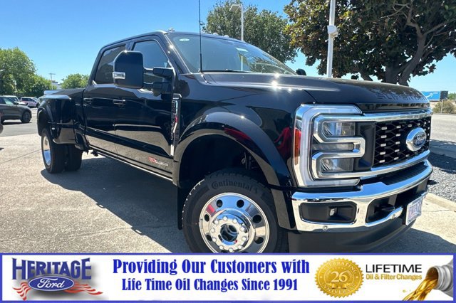 New 2026 Ford F450 Lariat w/ Lariat Ultimate Package AWD/4WD image 2