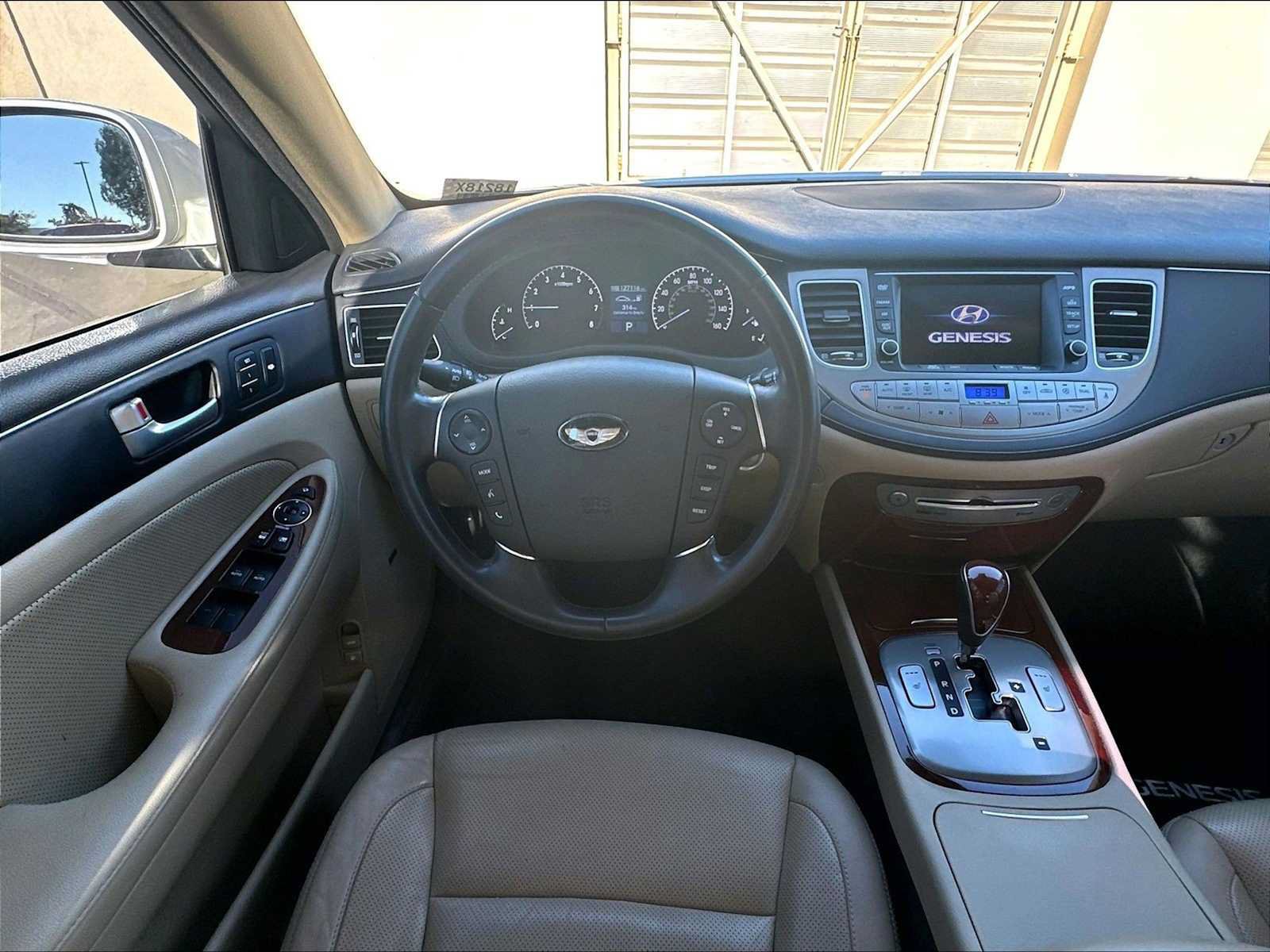 Used 2012 Hyundai Genesis 3.8 w/ Premium Pkg RWD image 8