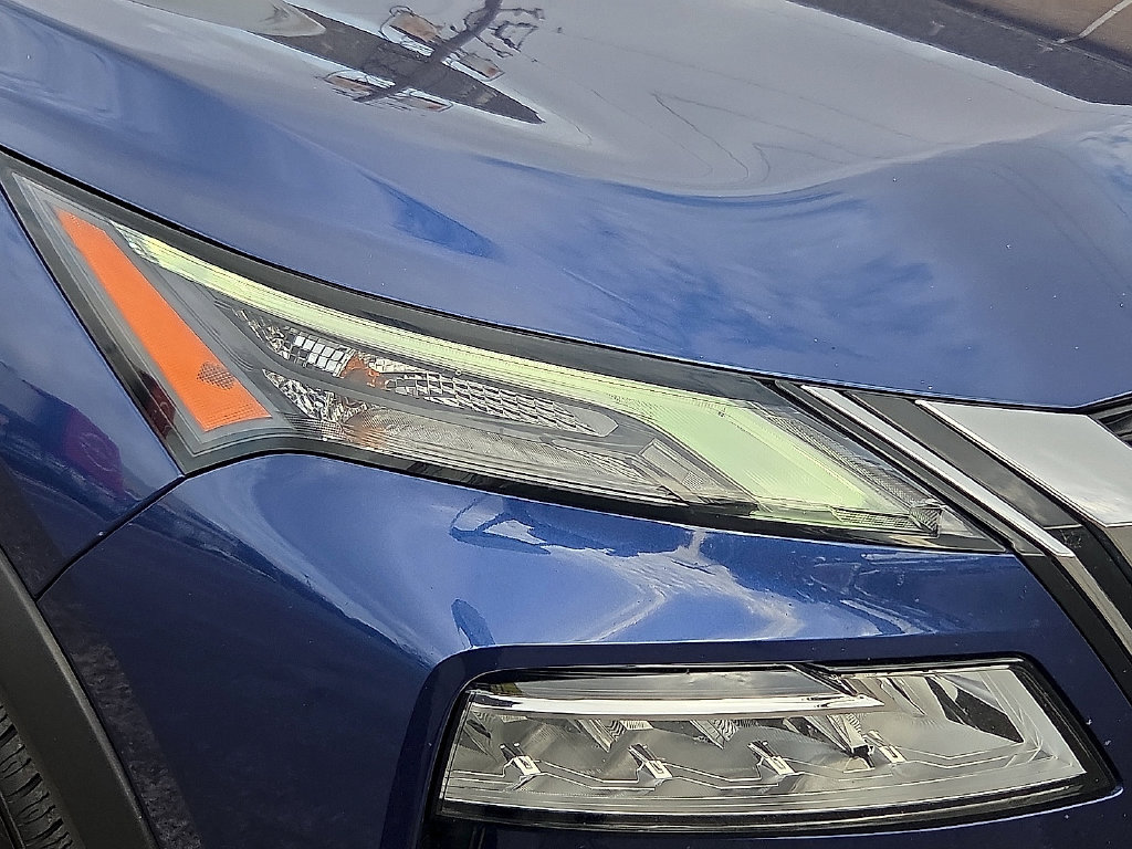 Used 2021 Nissan Rogue SL w/ Premium Package FWD image 7