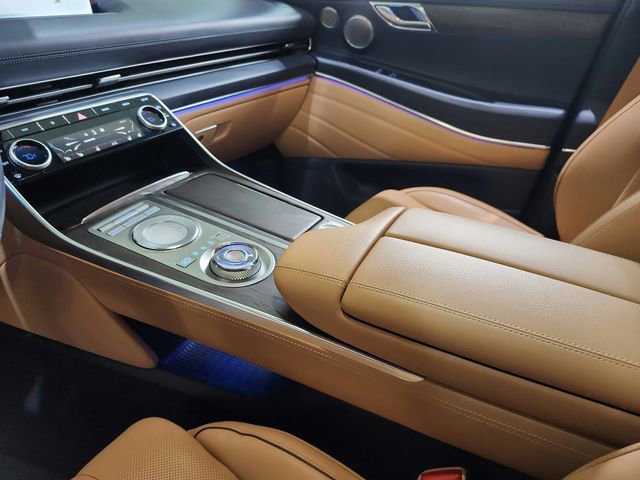 Used 2022 Genesis GV80 2.5T w/ Prestige Package 04 AWD/4WD image 10